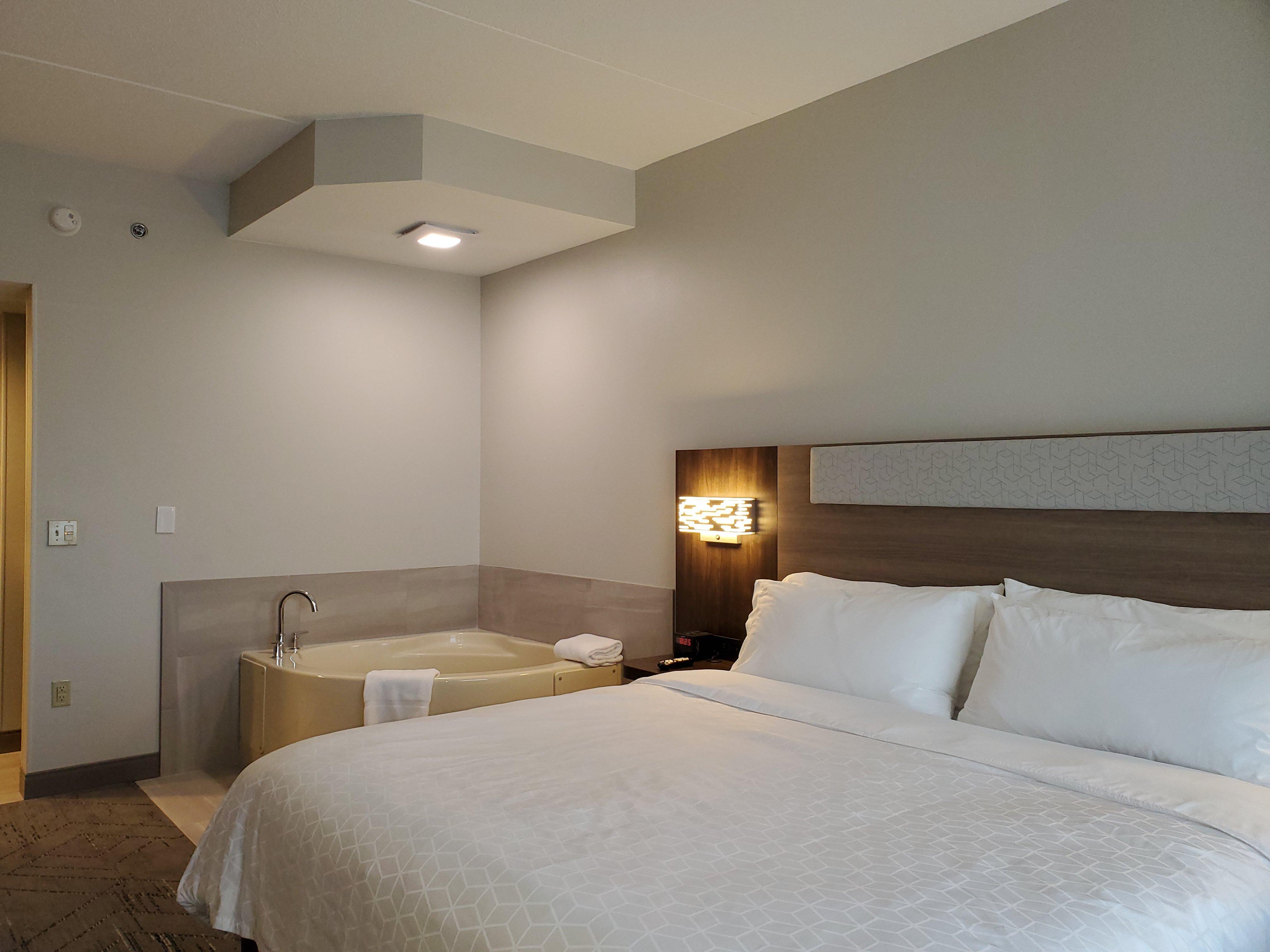 Holiday Inn Express & Suites Donegal, An Ihg Hotel Экстерьер фото