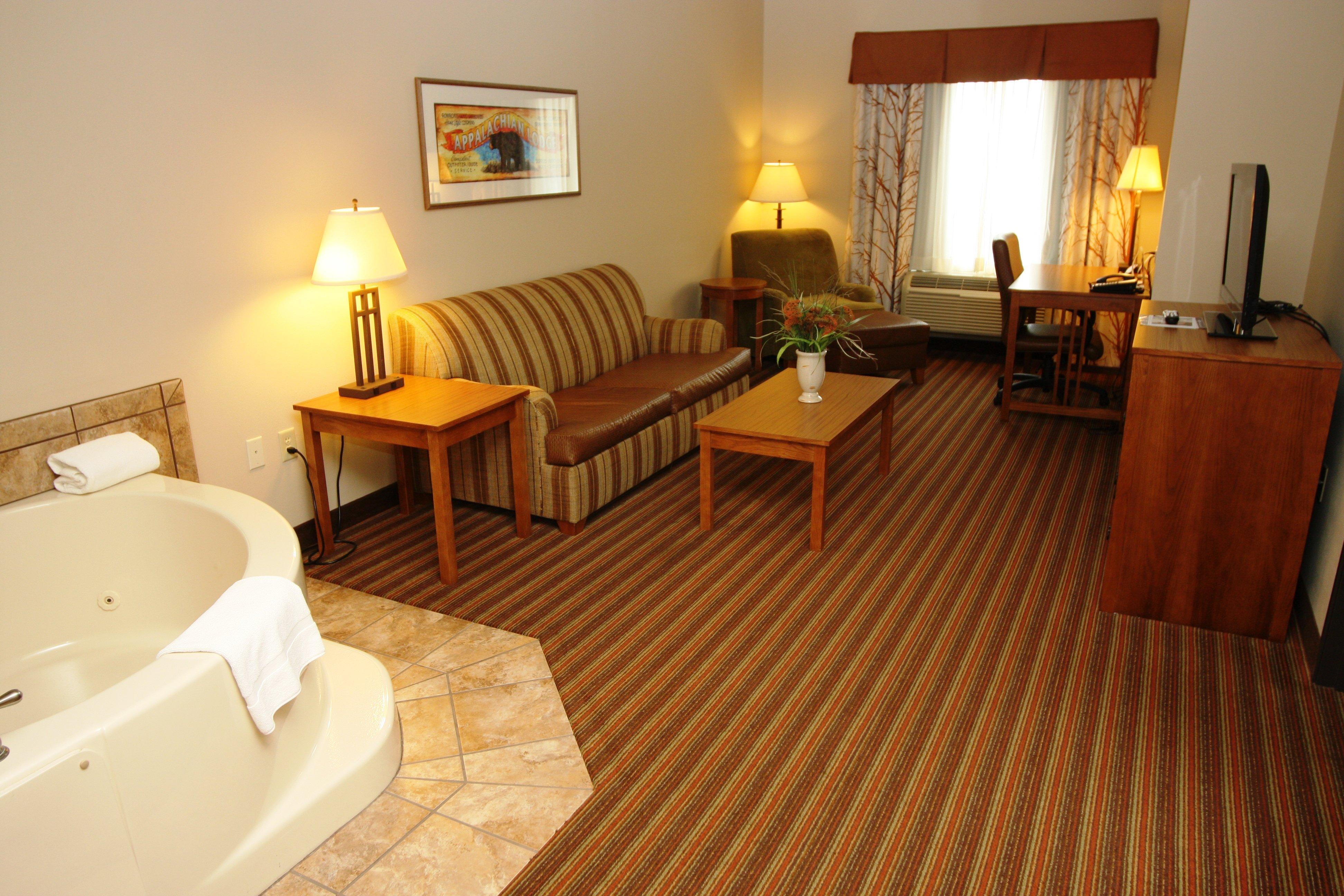 Holiday Inn Express & Suites Donegal, An Ihg Hotel Экстерьер фото